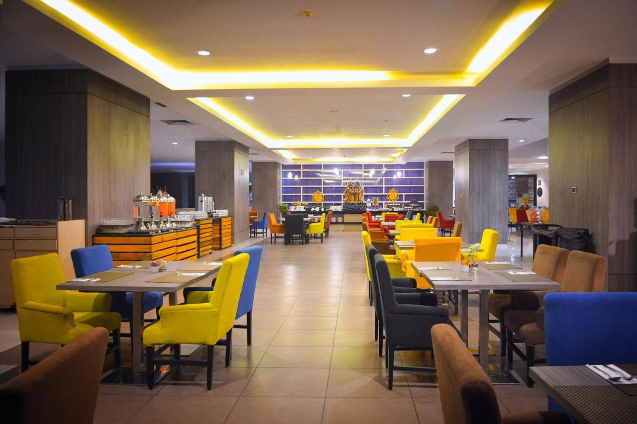 Truntum Padang Hotel Luaran gambar